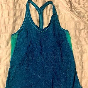Lululemon tank top blue breathable